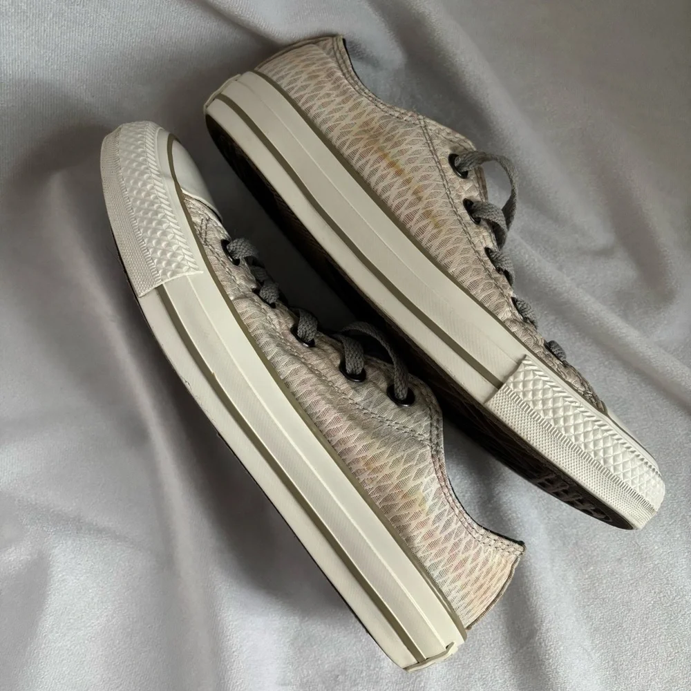 Converse Low Top Rainbow Diamond Shimmer Shoes Sneakers Size 6 - Picture 5 of 15